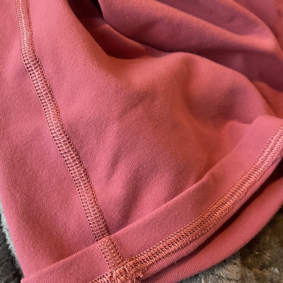 Lulu lemon pink shirt - Picture 6 of 6